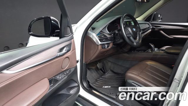 BMW X5 (F15) xDrive 30d 2017 — фото 10