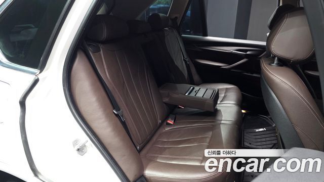 BMW X5 (F15) xDrive 30d 2017 — фото 11