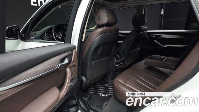 BMW X5 (F15) xDrive 30d 2017 — фото 12