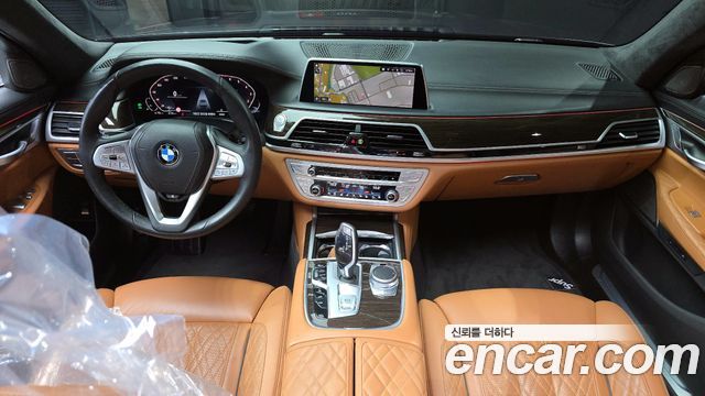 BMW 7 Series (G11) 740i Design Pure Excellence 2021 — фото 7