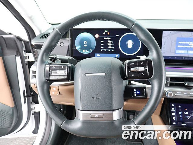 Hyundai Grandeur (GN7) 2,5 Gasoline 2WD Premium 2024 — фото 19