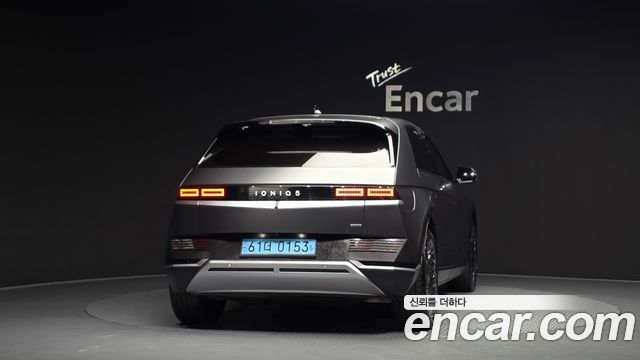 Hyundai Ioniq 5 Long Range AWD Exclusive 2023 — фото 4