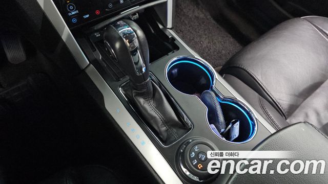 Ford Explorer 3.5 Limited 4WD 5th 2015 — фото 9