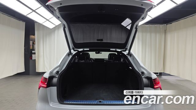 Audi e-tron 55 Quattro Sportback 2022 — фото 20
