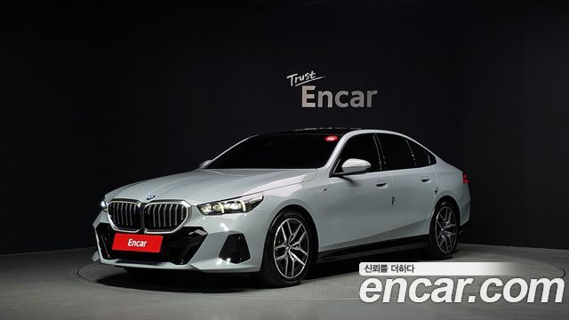 BMW 5 Series (G60) 520i M Sport 2024 — фото 1