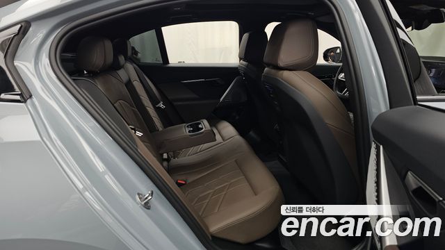 BMW 5 Series (G60) 520i M Sport 2024 — фото 12