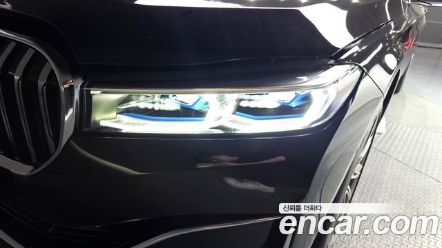 BMW 7 Series (G11) M760Li xDrive V12 Excellence 2020 — фото 22