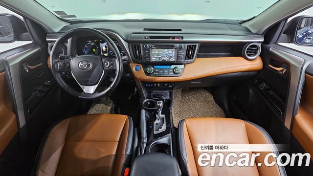 Toyota RAV4 2.5 4WD Hybrid 4th 2018 — фото 7