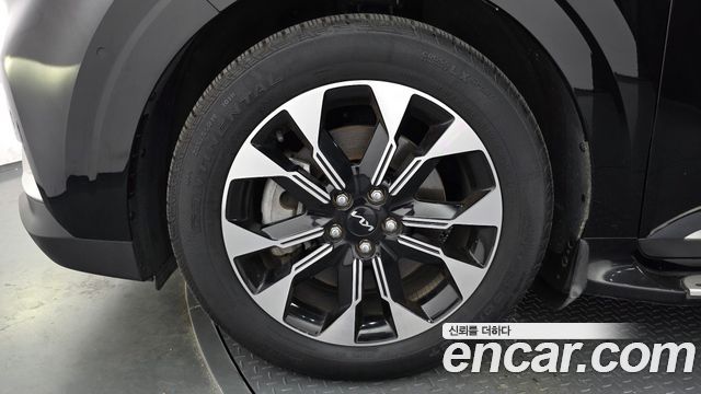 Kia Carnival (IV) Gasoline 7-Seater Signature 2023 — фото 5