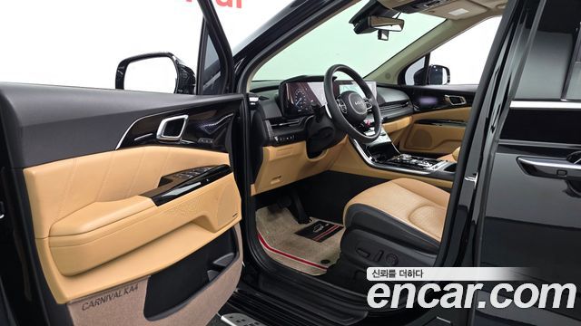Kia Carnival (IV) Gasoline 7-Seater Signature 2023 — фото 10
