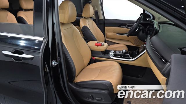 Kia Carnival (IV) Gasoline 7-Seater Signature 2023 — фото 11