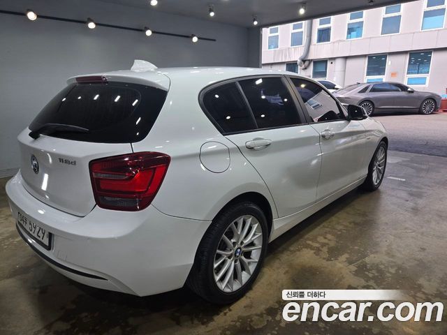BMW 1 Series (F20) 118d Sport 5Door 2015 — фото 5
