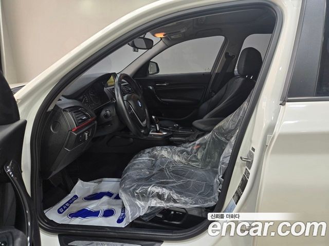BMW 1 Series (F20) 118d Sport 5Door 2015 — фото 8