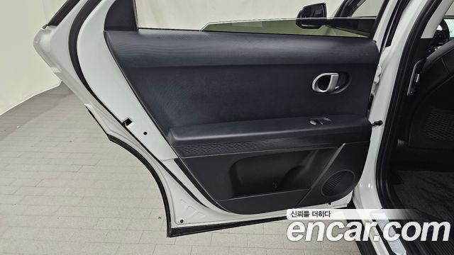Hyundai Ioniq 5 Long Range AWD Exclusive 2023 — фото 25