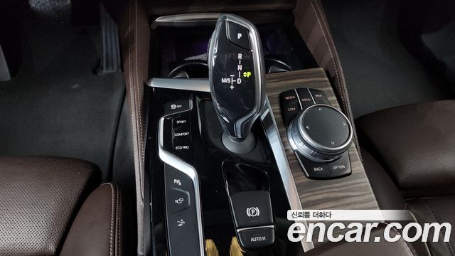 BMW 6 Series GT (G32) 630d xDrive Luxury 2018 — фото 9