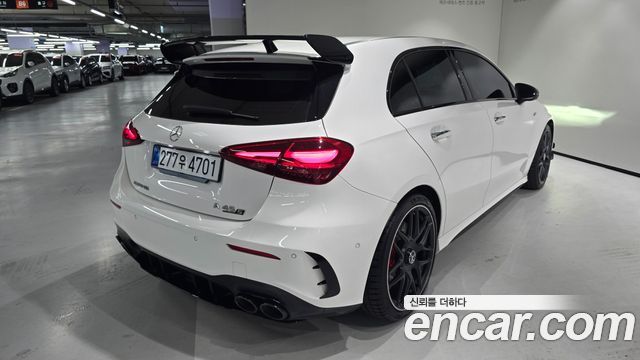Mercedes-Benz A-Class (W177) AMG A45 S 4MATIC+ Hatchback 2025 — фото 4