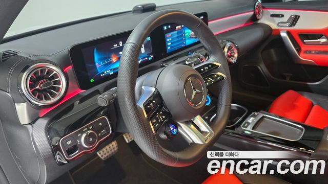 Mercedes-Benz A-Class (W177) AMG A45 S 4MATIC+ Hatchback 2025 — фото 19