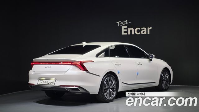 Kia K8 2.5 Gasoline 2WD Noblesse 2022 — фото 2