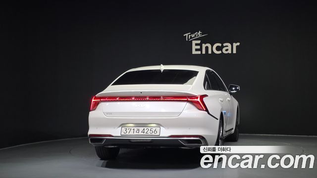 Kia K8 2.5 Gasoline 2WD Noblesse 2022 — фото 4