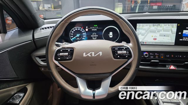 Kia K8 2.5 Gasoline 2WD Noblesse 2022 — фото 14