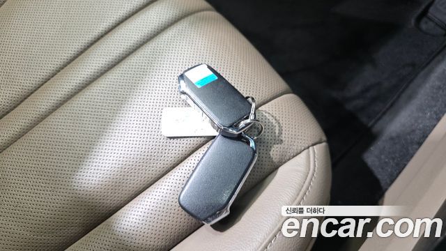 Kia K8 2.5 Gasoline 2WD Noblesse 2022 — фото 16