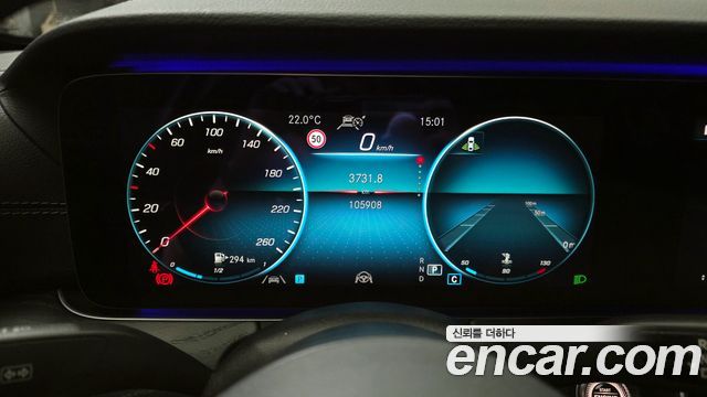 Mercedes-Benz E-Class (W213) E220d 4MATIC AMG Line 2021 — фото 8