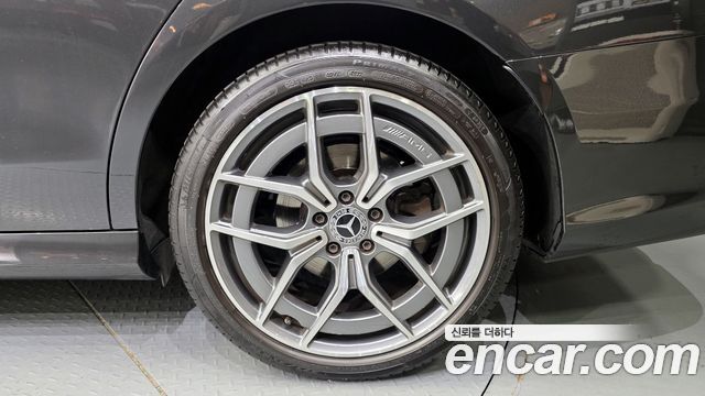 Mercedes-Benz E-Class (W213) E220d 4MATIC AMG Line 2021 — фото 21