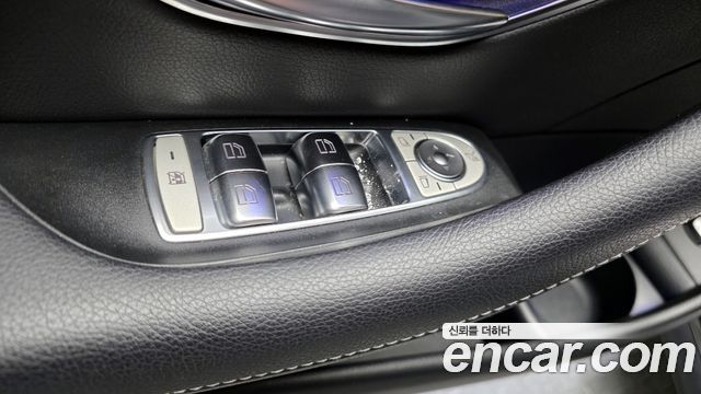 Mercedes-Benz E-Class (W213) E220d 4MATIC AMG Line 2021 — фото 28
