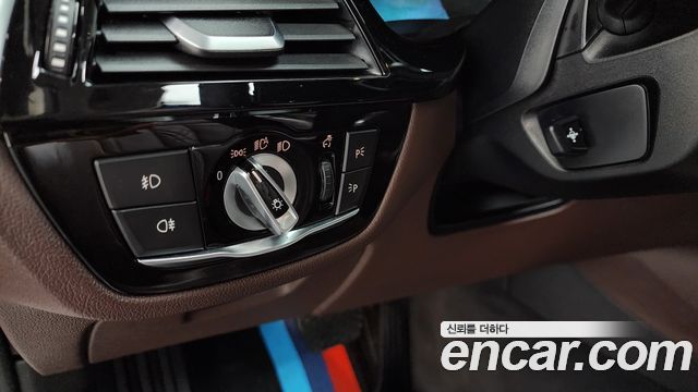 BMW 5 Series (G30) 530i xDrive Luxury Plus 2019 — фото 36