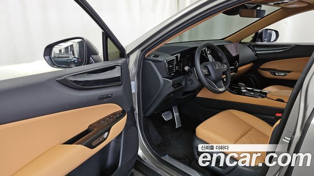 Lexus NX350h (II) Premium 2025 — фото 10