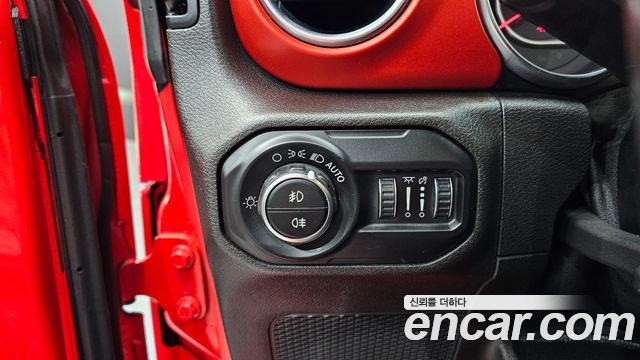 Jeep Wrangler (JL) 2.0 Rubicon Power Top 4Door 2019 — фото 19