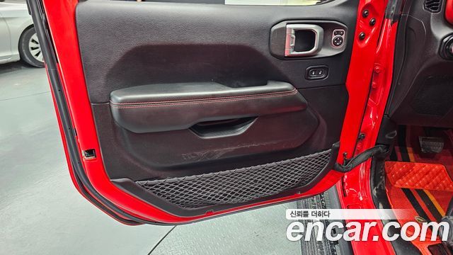 Jeep Wrangler (JL) 2.0 Rubicon Power Top 4Door 2019 — фото 24