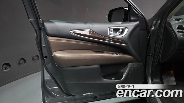 Infiniti QX60 3.5 AWD 2017 — фото 24