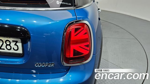 MINI Cooper 5-Door Classic Plus 3rd 2022 — фото 29