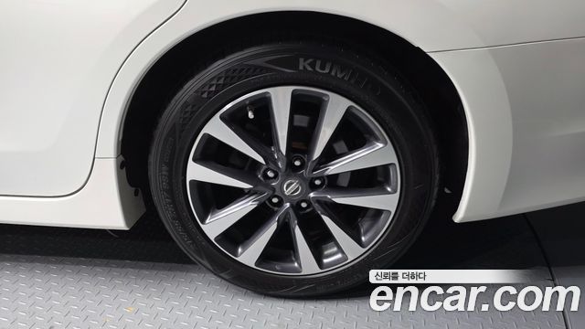 Nissan Altima 2.5 L33 2017 — фото 5