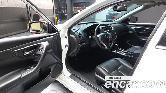 Nissan Altima 2.5 L33 2017 — фото 10