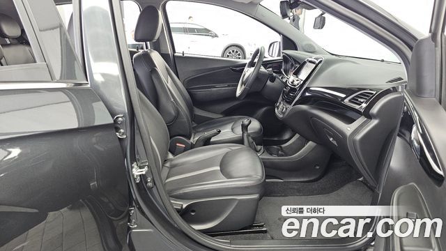 Chevrolet Spark Premier 2021 — фото 11