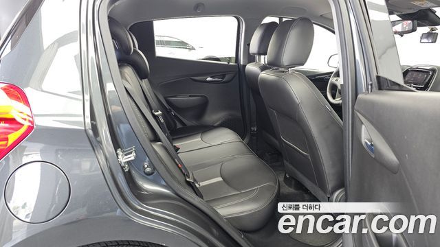 Chevrolet Spark Premier 2021 — фото 12