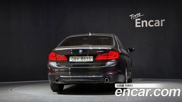 BMW 5 Series (G30) 520i Luxury 2019 — фото 4