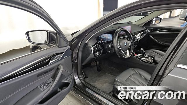 BMW 5 Series (G30) 520i Luxury 2019 — фото 10