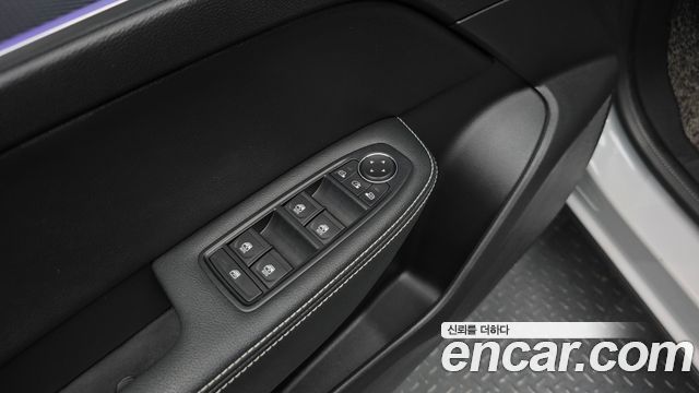 Renault Korea XM3 1.6 GTe RE 2023 — фото 15