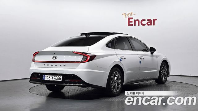 Hyundai Sonata (DN8) 2.0 Premium Plus 2022 — фото 2