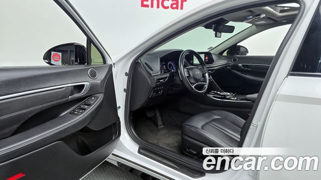 Hyundai Sonata (DN8) 2.0 Premium Plus 2022 — фото 10