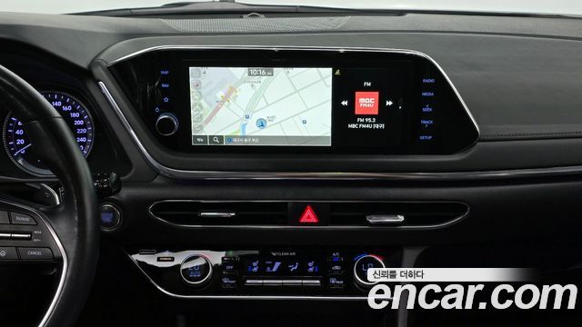 Hyundai Sonata (DN8) 2.0 Premium Plus 2022 — фото 17