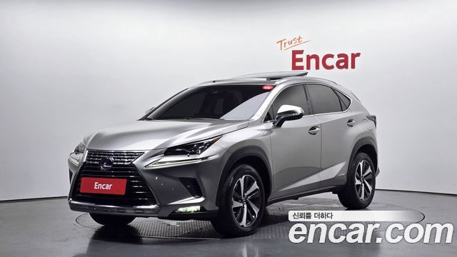 Lexus NX300h Supreme