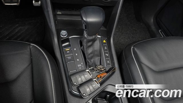 Volkswagen Tiguan (II) 2.0 TDI Prestige 2020 — фото 9