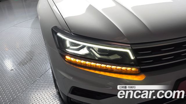 Volkswagen Tiguan (II) 2.0 TDI Prestige 2020 — фото 28