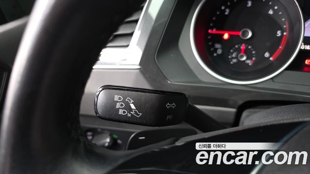 Volkswagen Tiguan (II) 2.0 TDI Prestige 2020 — фото 39