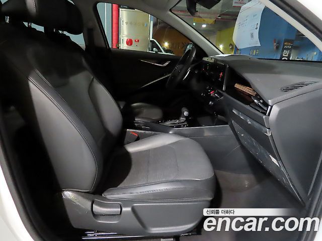 Kia Niro Prestige 2022 — фото 8