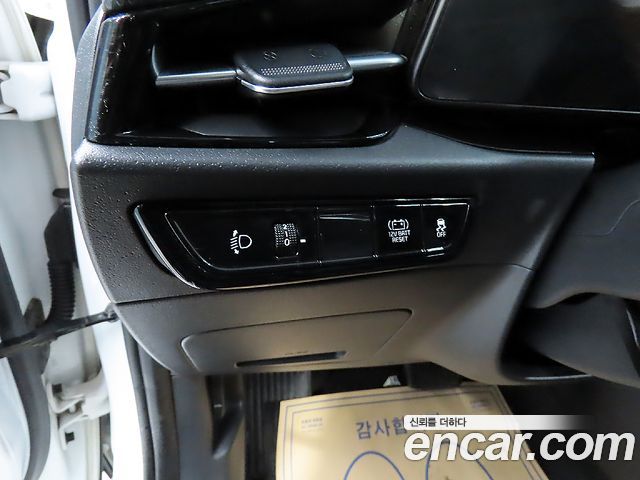 Kia Niro Prestige 2022 — фото 19